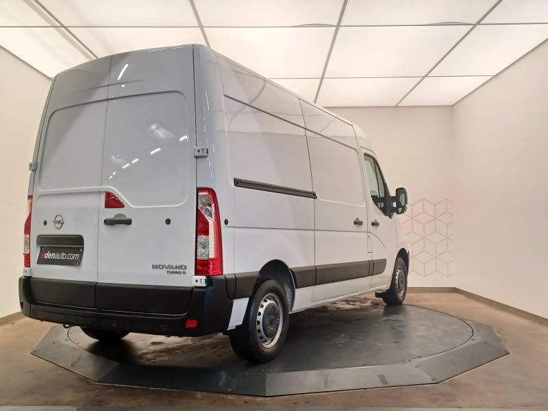 Opel Movano - (30) F3300 L1H1 135 CH BITURBO
