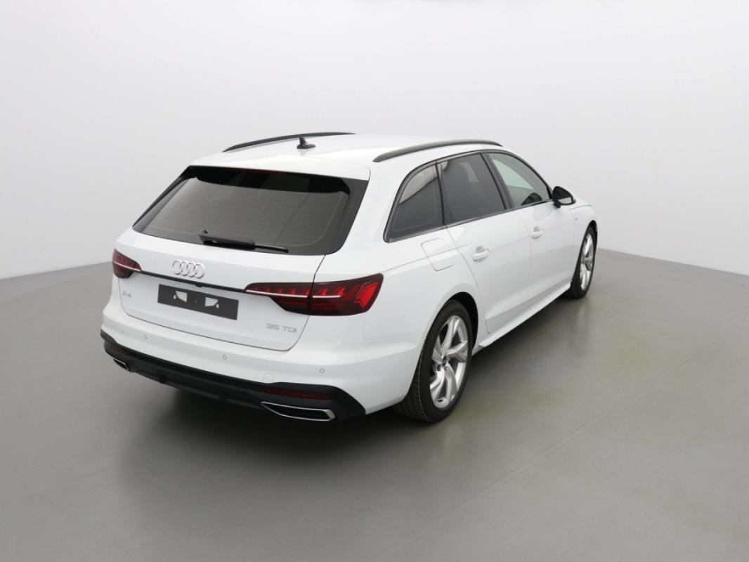 Audi A4 AVANT S line EDITION 163