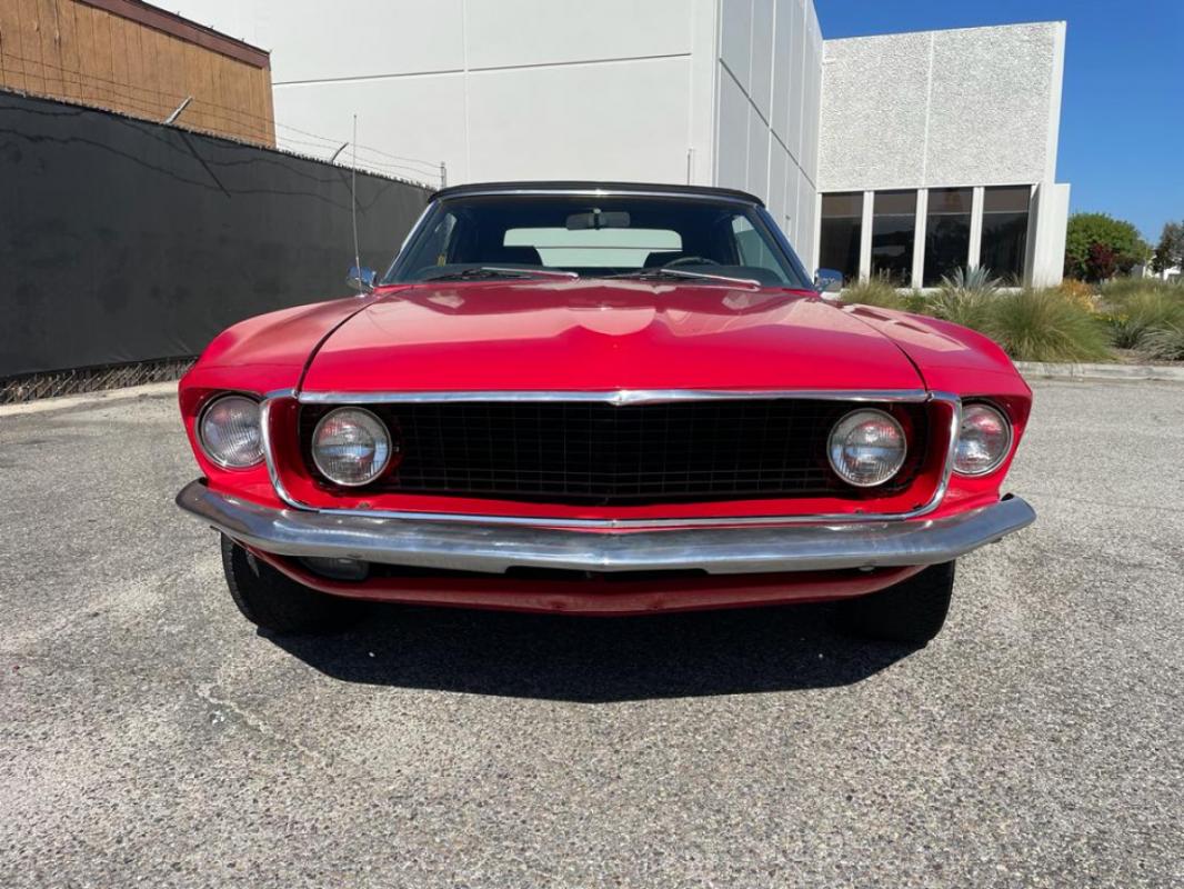 Ford Mustang - CABRIOLET 302 CI V8 ROUGE 69