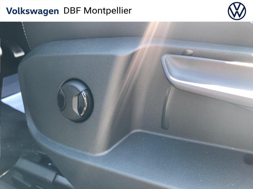 Volkswagen T-Roc - CAB FL 1.5 TSI 150 DSG7 R LINE